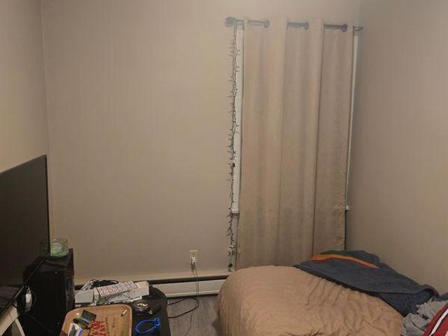 2 Bedroom Shared Living/roommate Woodstock ON 97419467