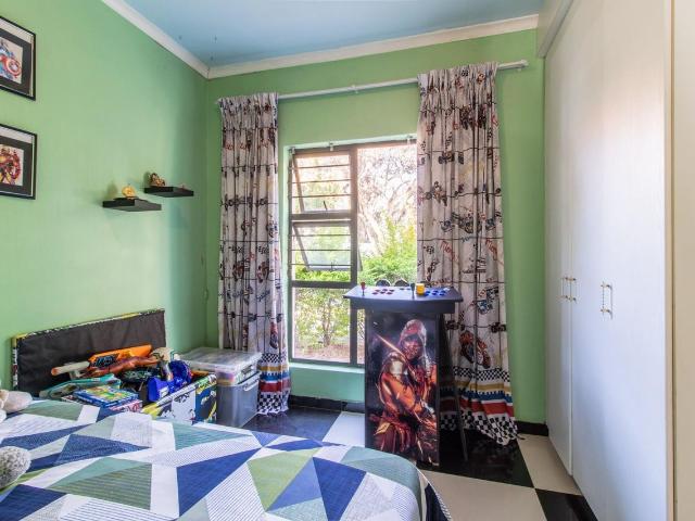 2 Bedroom Simplex For Sale in Broadacres