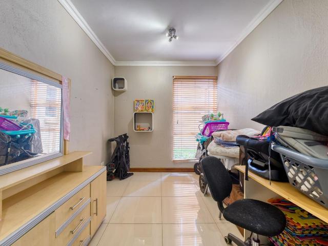 2 Bedroom Simplex For Sale in Randpark Ridge