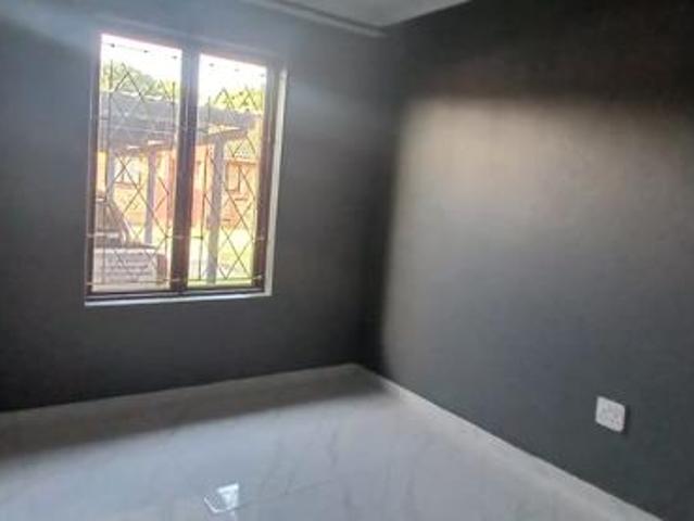 2 Bedroom Simplex in Veld En Vlei