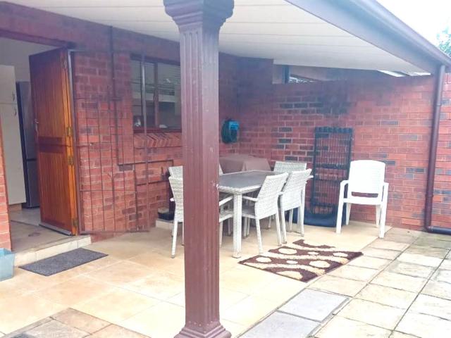 2 Bedroom Simplex in Amber Valley