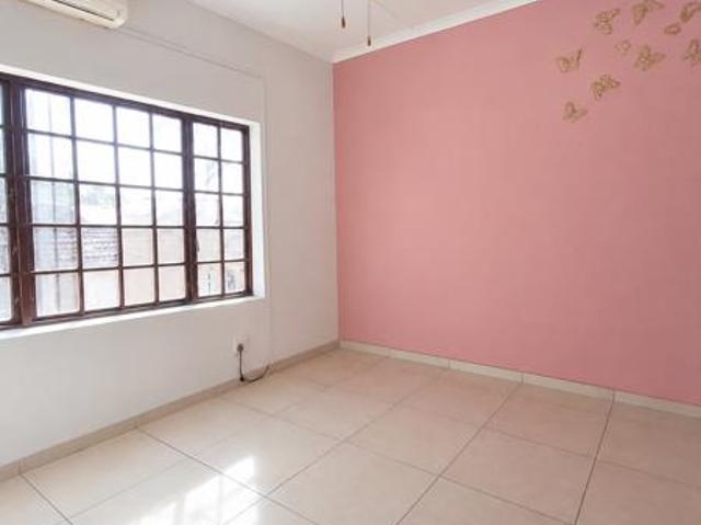2 Bedroom Simplex in Arboretum