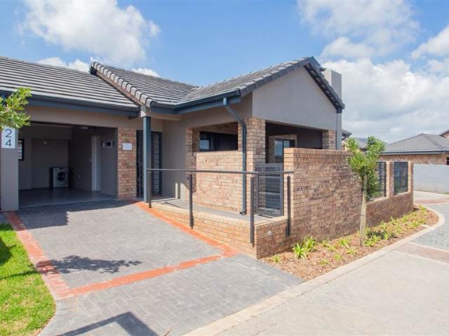 2 Bedroom Simplex in Bryanston