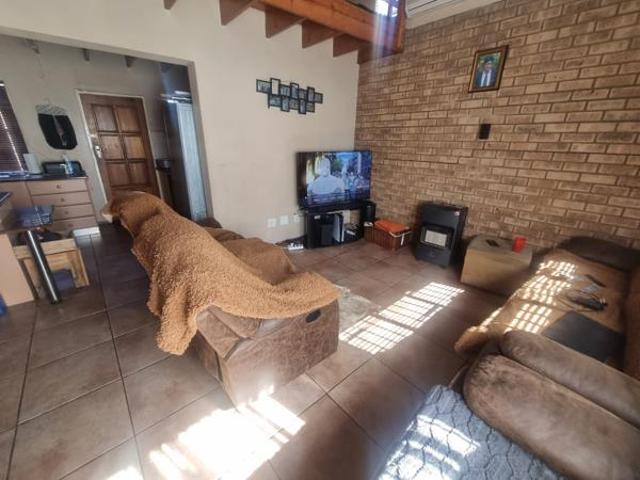 2 Bedroom Simplex in Celtisdal