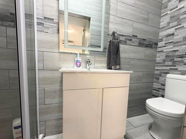 2 Bedroom Simplex in Chase Valley