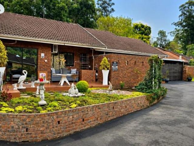2 Bedroom Simplex in Chasedene