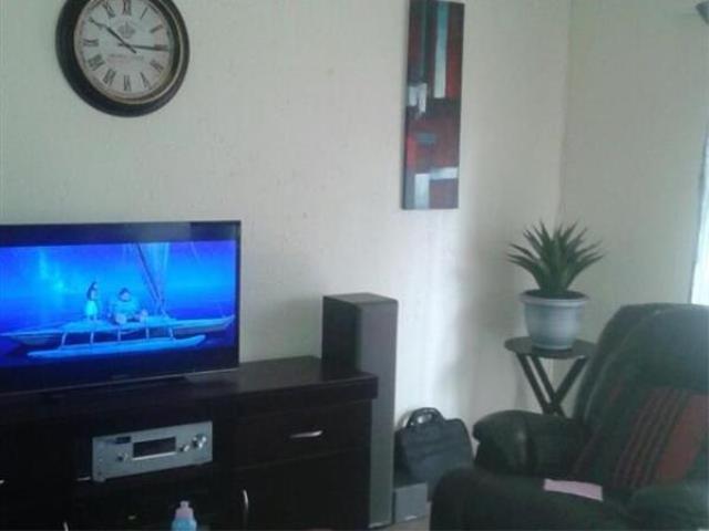 2 Bedroom Simplex in Clubview