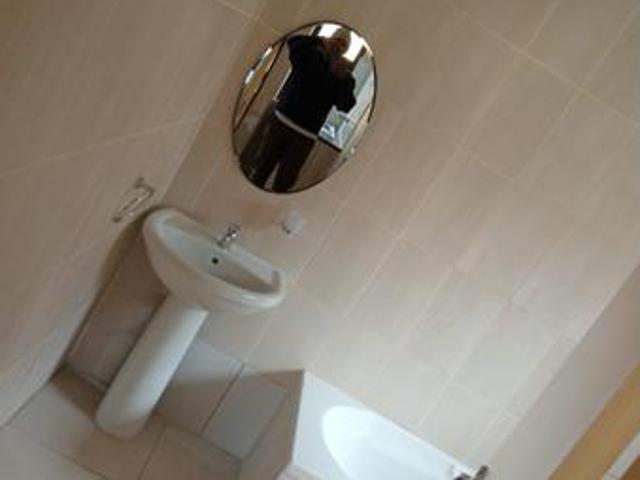 2 Bedroom Simplex in Crystal Park