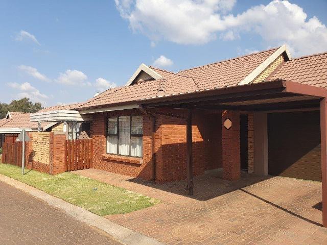 2 Bedroom Simplex in Eldoraigne