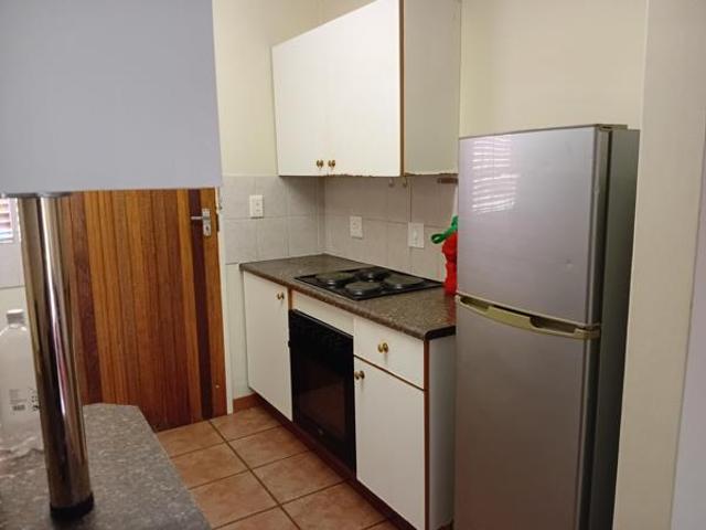 2 Bedroom Simplex in Faerie Glen