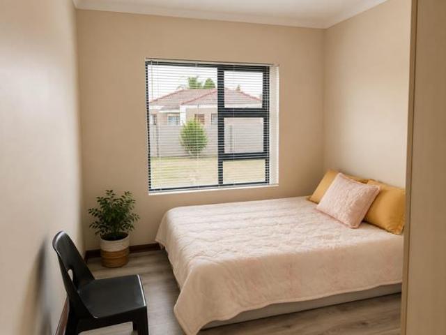 2 Bedroom Simplex in Flamwood