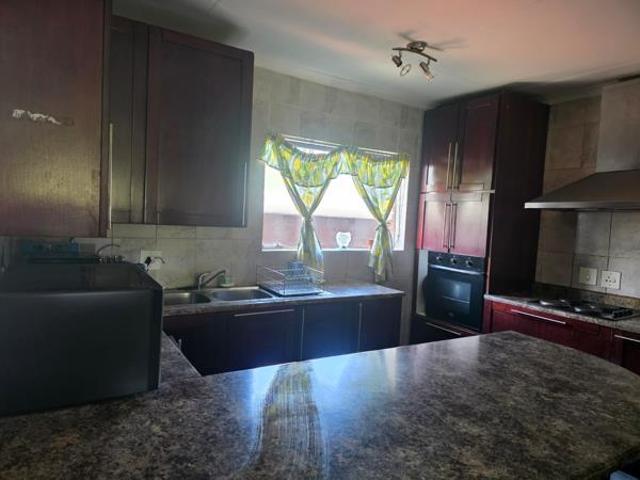 2 Bedroom Simplex in Halfway House