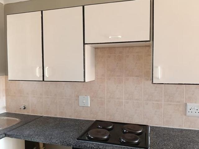 2 Bedroom Simplex in Highveld