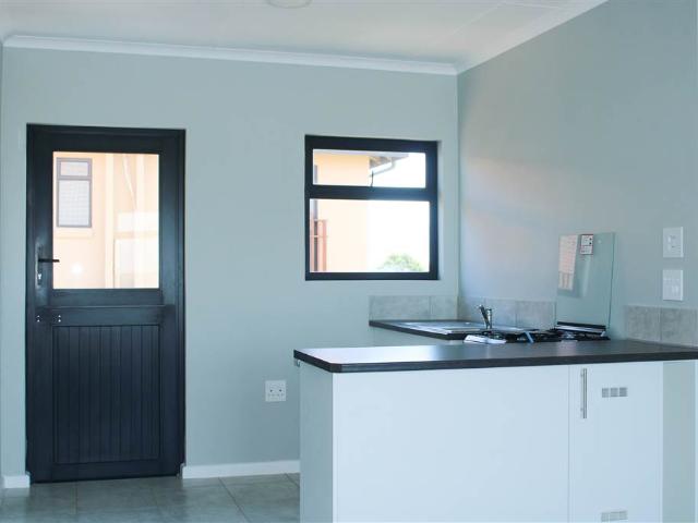 2 Bedroom Simplex in Kidds Beach