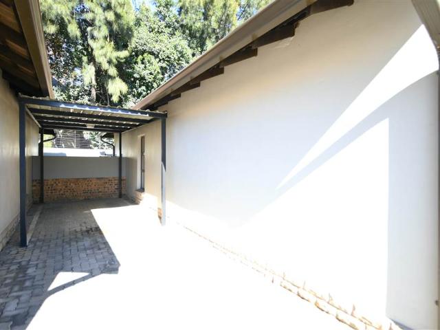 2 Bedroom Simplex in Oriel