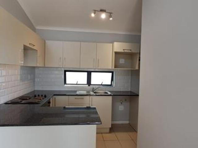 2 Bedroom Simplex in Parsons Vlei