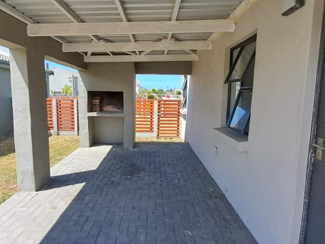 2 Bedroom Simplex in Parsonsvlei
