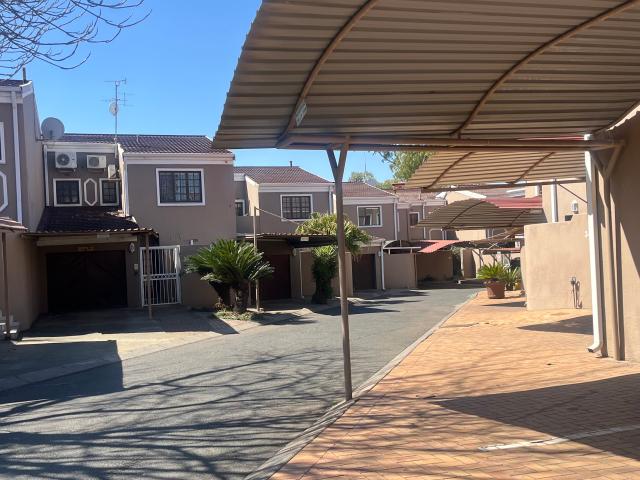 2 Bedroom Simplex in Peacehaven