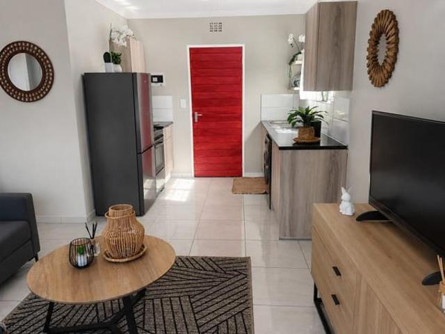 2 Bedroom Simplex in Randfontein Central