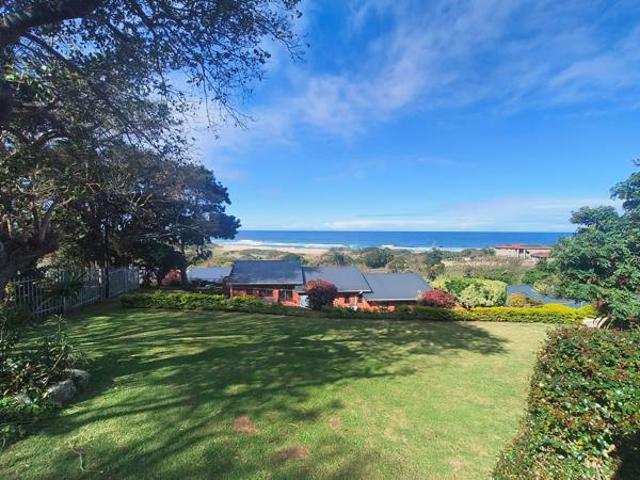 2 Bedroom Simplex in Shelly Beach