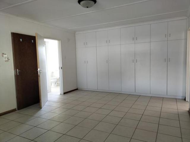 2 Bedroom Simplex in Springbok