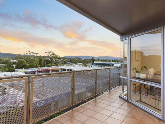 2 bedroom Spacious Apartment Glen Eden