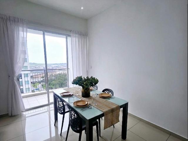 2 Bedroom Studio Apartment