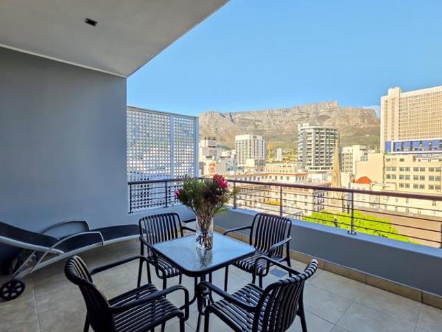 2 Bedroom Penthouse in Cape Town City Centre