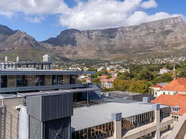 2 Bedroom Penthouse in Gardens