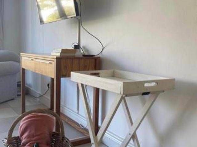 2 Bedroom Penthouse in Hout Bay Central
