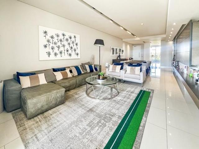 2 Bedroom Penthouse in Sandhurst
