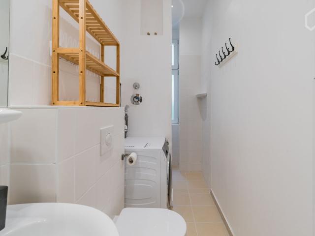 2 bedroom quiet nice flat in Moabit, Berlin Amsterdam Apartments for Rent