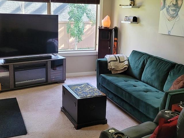 2 Bedroom Walkout Basement Suite Available Now All Inclusive