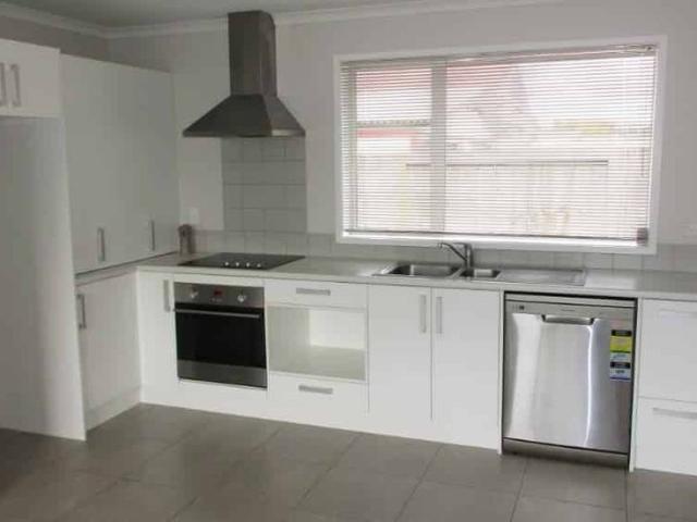 2 bedroom town house