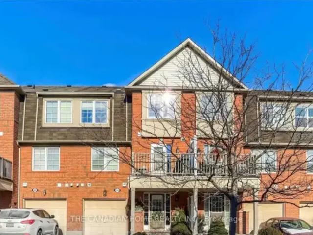 2 Bedroom Townhouse Milton ON 103355394