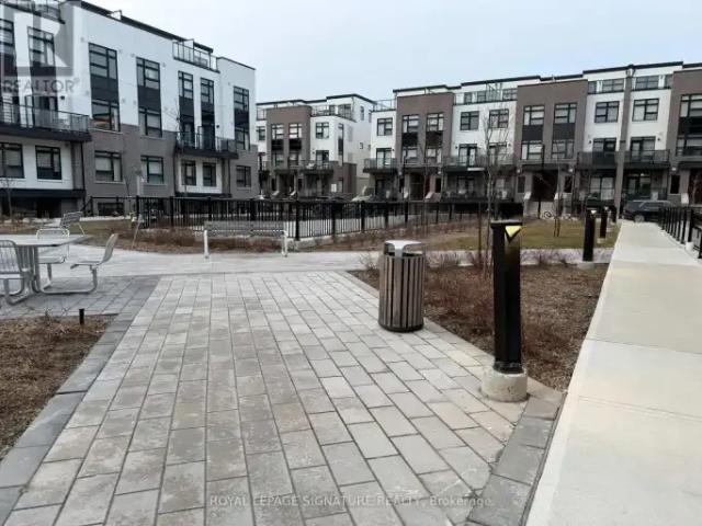 2 Bedroom Townhouse Milton ON 103380055
