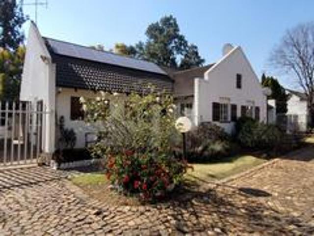 2 bedroom townhouse on the market in.