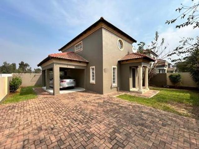 2 bedroom townhouse on the market in.