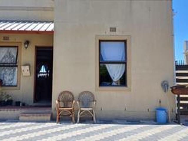 2 bedroom townhouse on the market in.