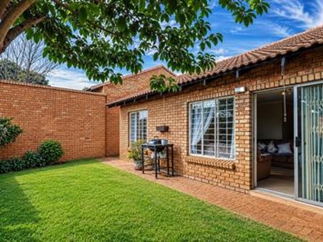 2 bedroom townhouse on the market in.