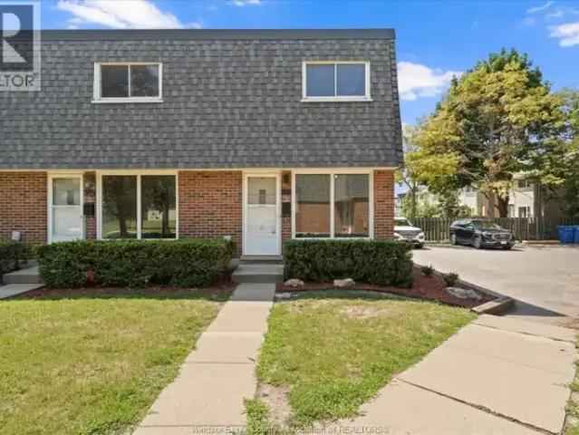 2 Bedroom Townhouse Amherstburg ON 104142735
