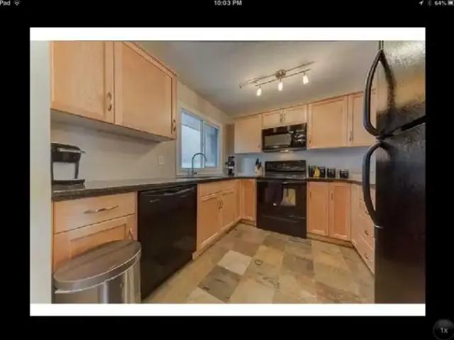 2 Bedroom Townhouse Calgary AB 104179623