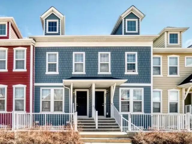 2 Bedroom Townhouse Calgary AB 104182588