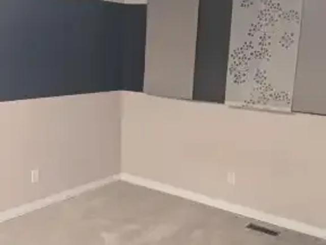 2 Bedroom Townhouse Calgary AB 104182601