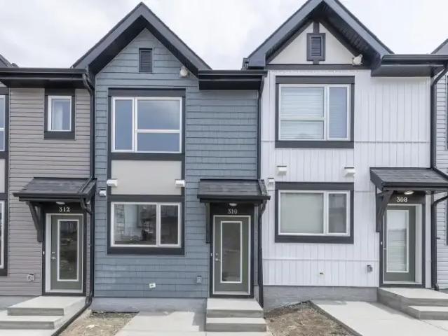 2 Bedroom Townhouse Calgary AB 104224619