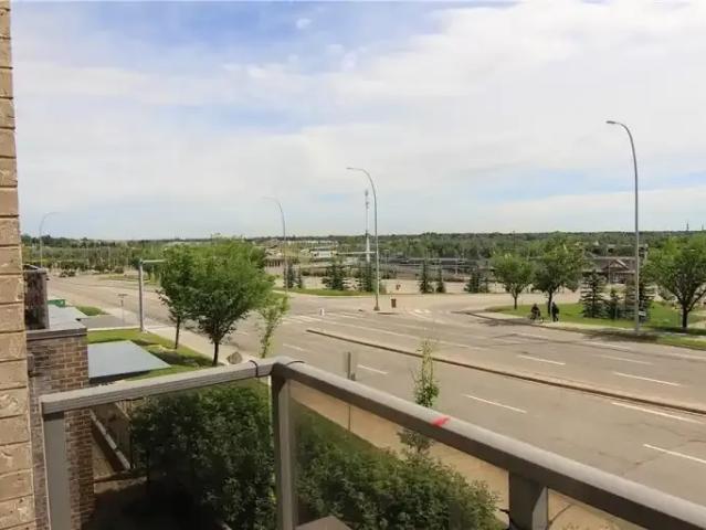 2 Bedroom Townhouse Calgary AB 104256982