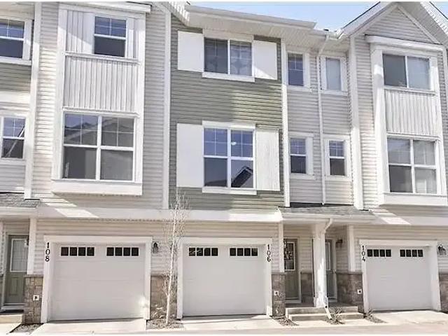 2 Bedroom Townhouse Calgary AB 104506701