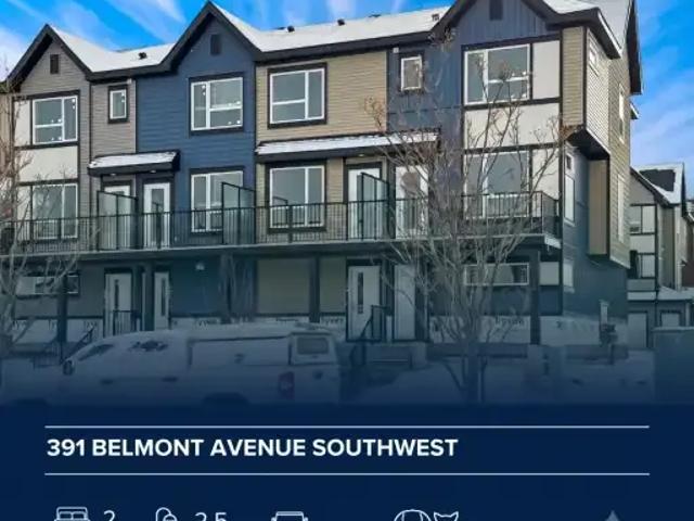 2 Bedroom Townhouse Calgary AB 103879514
