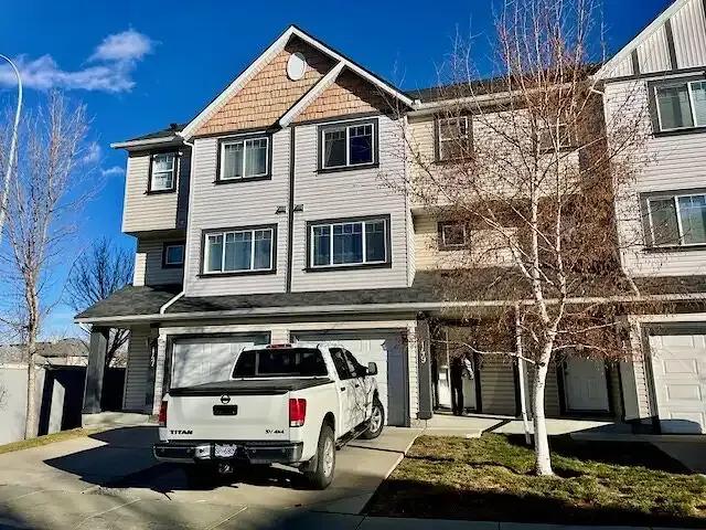 2 Bedroom Townhouse Calgary AB LS102658293