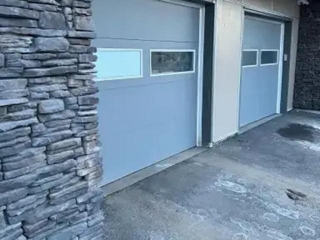 2 Bedroom Townhouse Calgary AB LS102752196